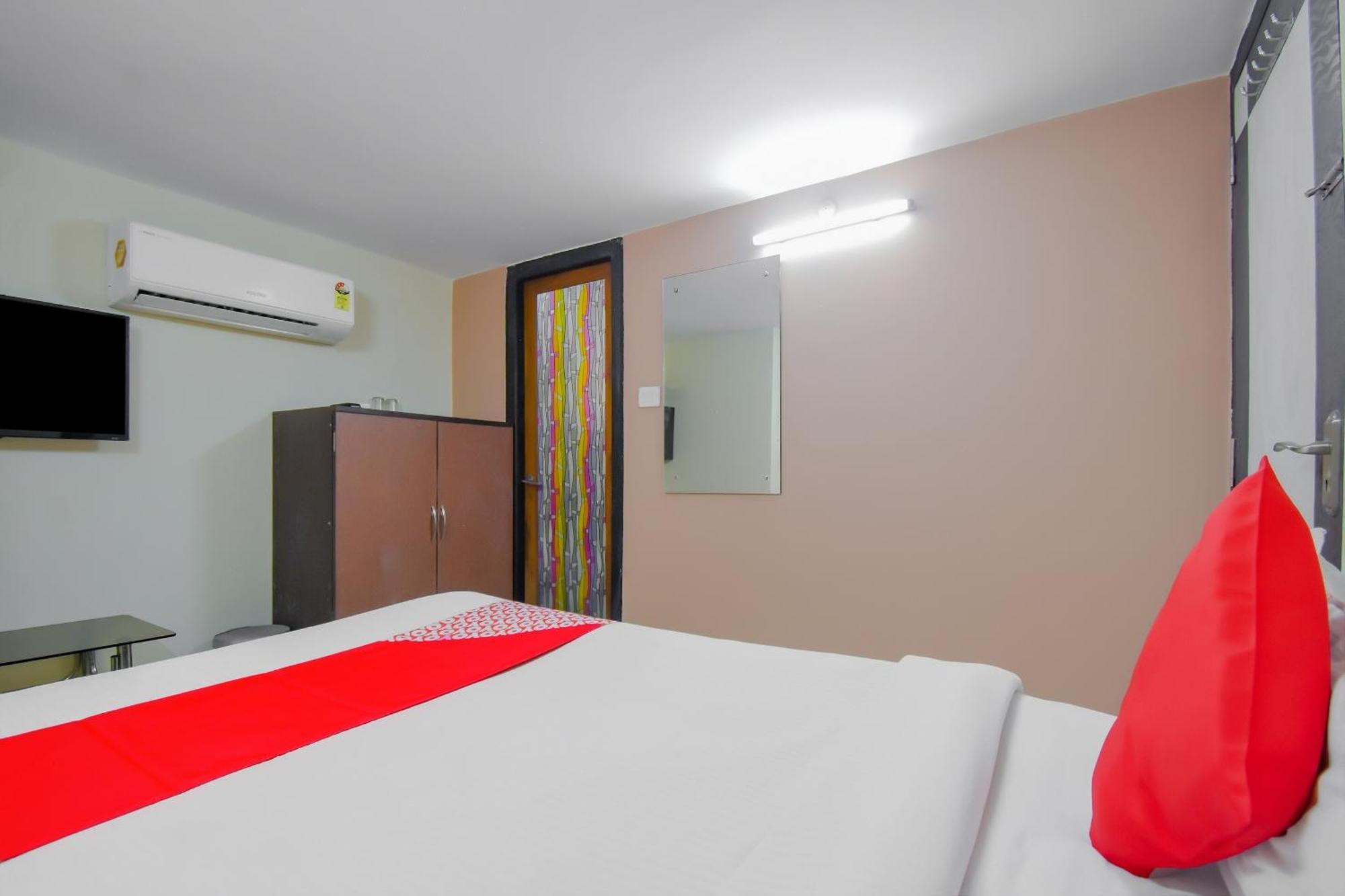 Hotel O Lindsay Inn Guest House Bara Bazar Екстер'єр фото